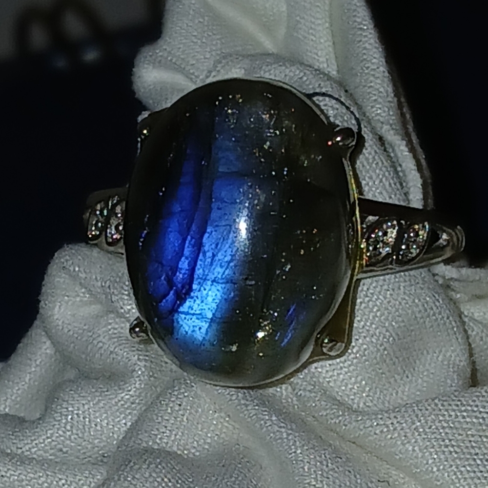 Elegant Blue Labradorite Set In Sterling Silver Women's Ring